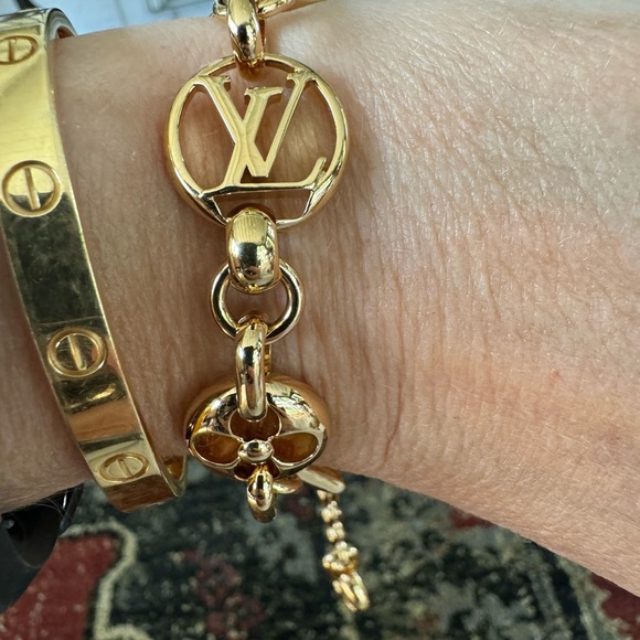 Louis Vuitton “crazy in lock” necklace, earrings, bracelet set - Picture 5 of 8